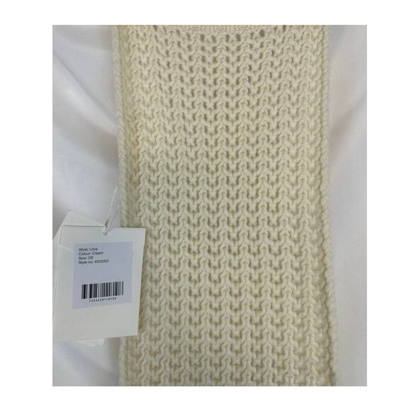 Lisa Yang 100% Cashmere Lima Scarf Chunky Knit Ivory Cream One Size NWT $335 - Picture 5 of 9